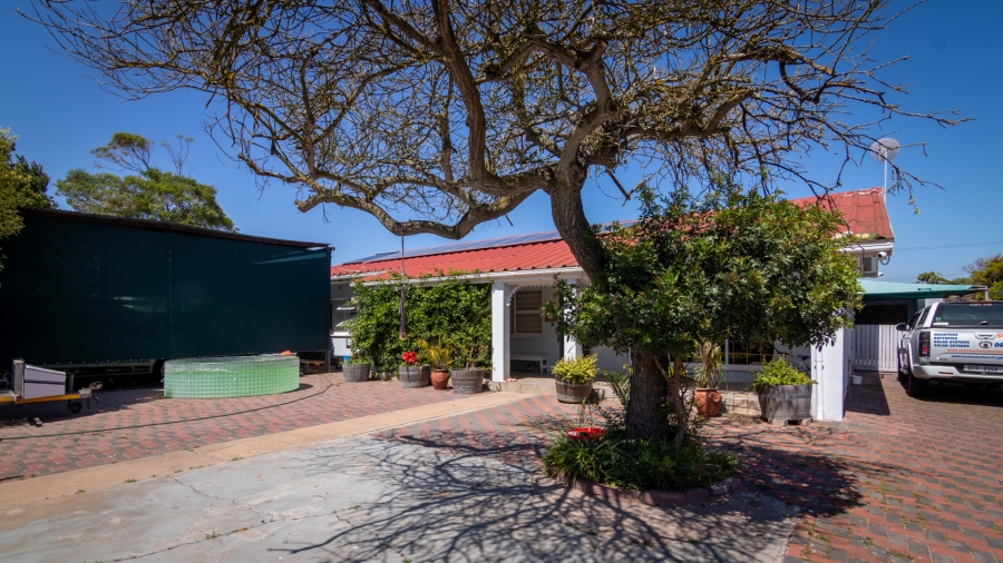 3 Bedroom Property for Sale in Velddrif Western Cape